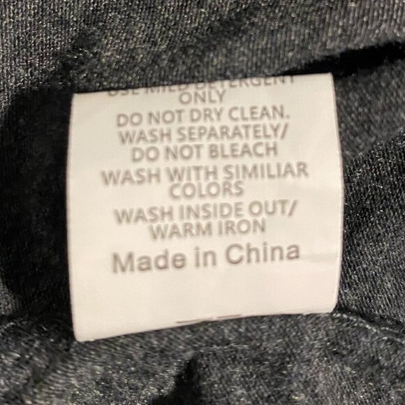 Johnny Cash Men's Man in Black T-shirt Size Medium - Picture 5 of 5